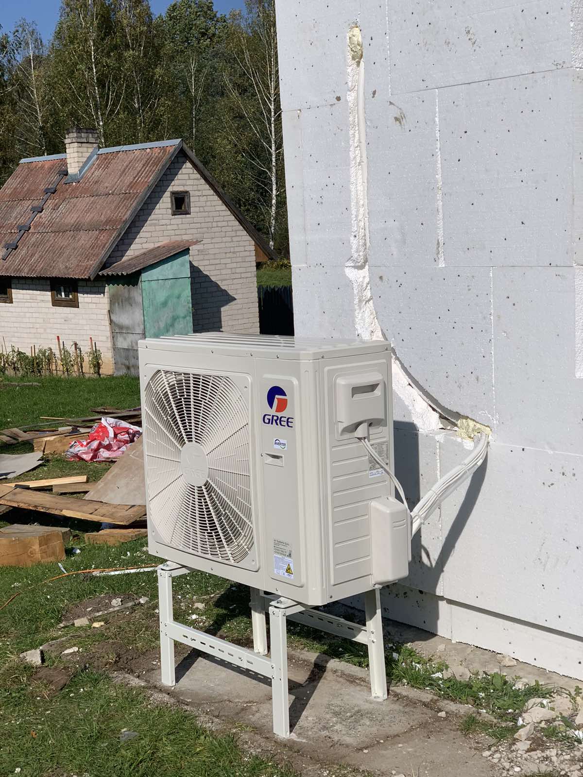 Šilumos siurblys oras-oras Gree Amber Nordic GWH24YE-S6DBA1A/I – GWH24YE-S6DBA2A/O (7.03 kw) -30 - TavoSildymas.eu